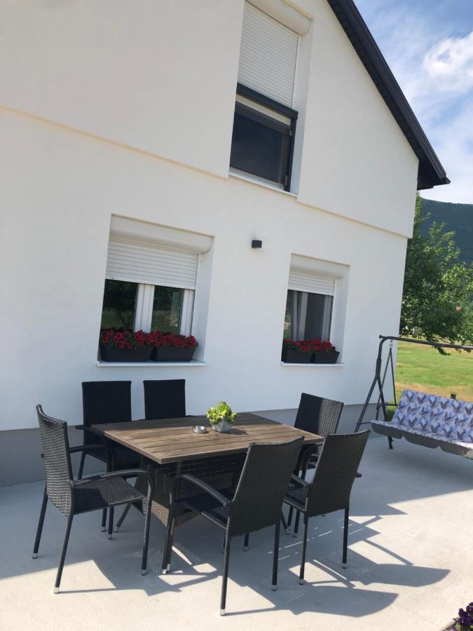 Vikendica Bruse Villa Jaklici Exterior photo